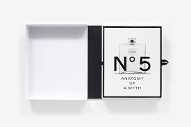 Chanel No. 5 : Anatomie d'un Mythe